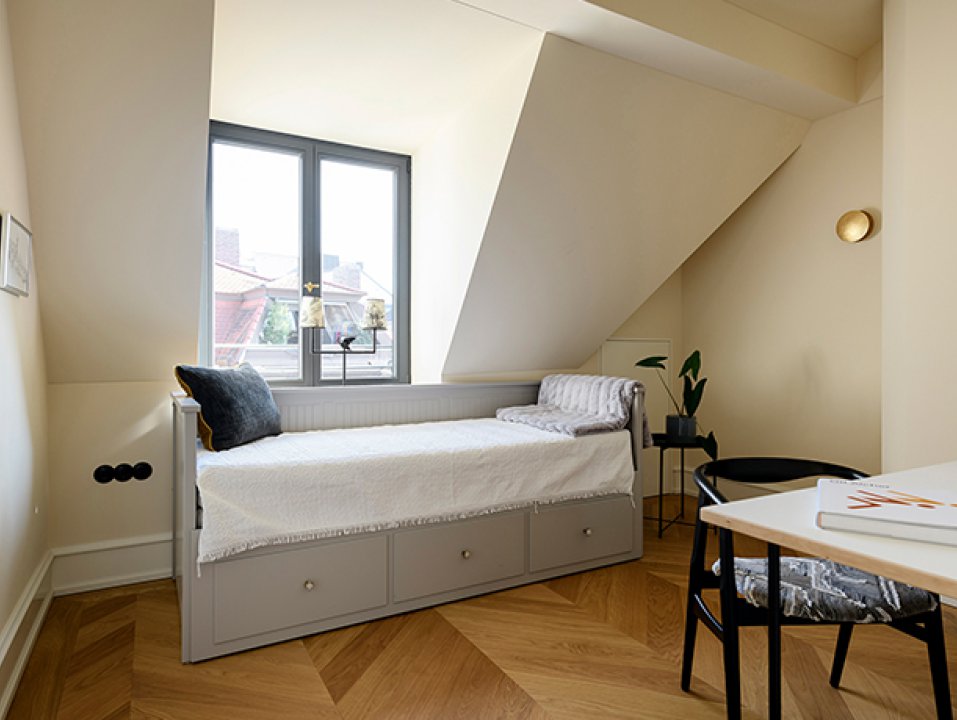 Y18 Dachgeschosswohnung